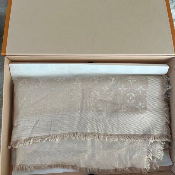 Authentic Louis Vuitton Monogram Scarf - Picture 1 of 3